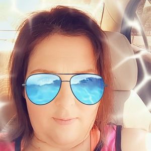 Meet your Posher, Suzy